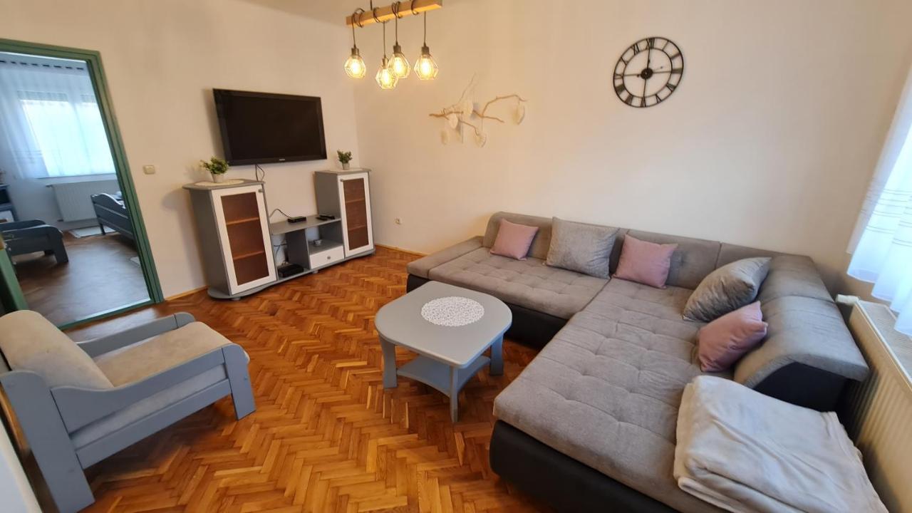 Ri-Jo Apartman Mohács Екстериор снимка